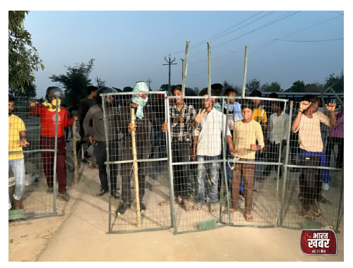 लखनऊ के नटकुर में हिंसा